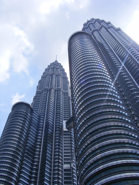 petronas-towers-433081_960_720